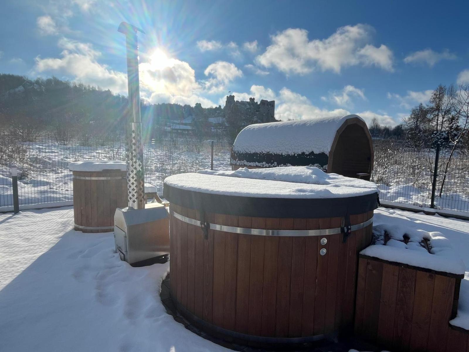 오그로지에니에츠 Agroturystyka Na Jurze Jacuzzi Sauna Beczka 게스트하우스 외부 사진